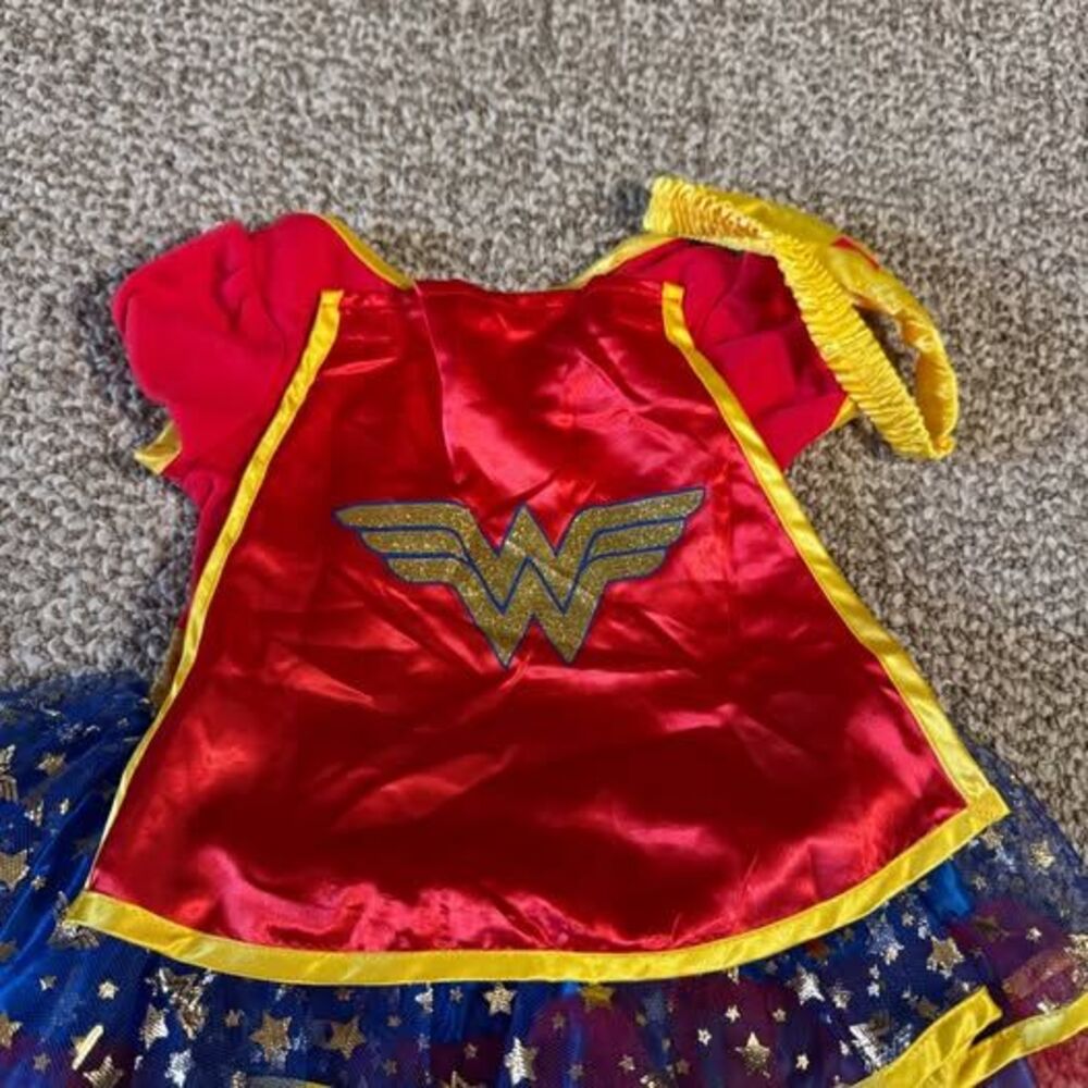 DC Wonder Woman Baby Girl Costume Tutu Bodysuit Cape Headband 3-6 Months - Picture 2 of 6